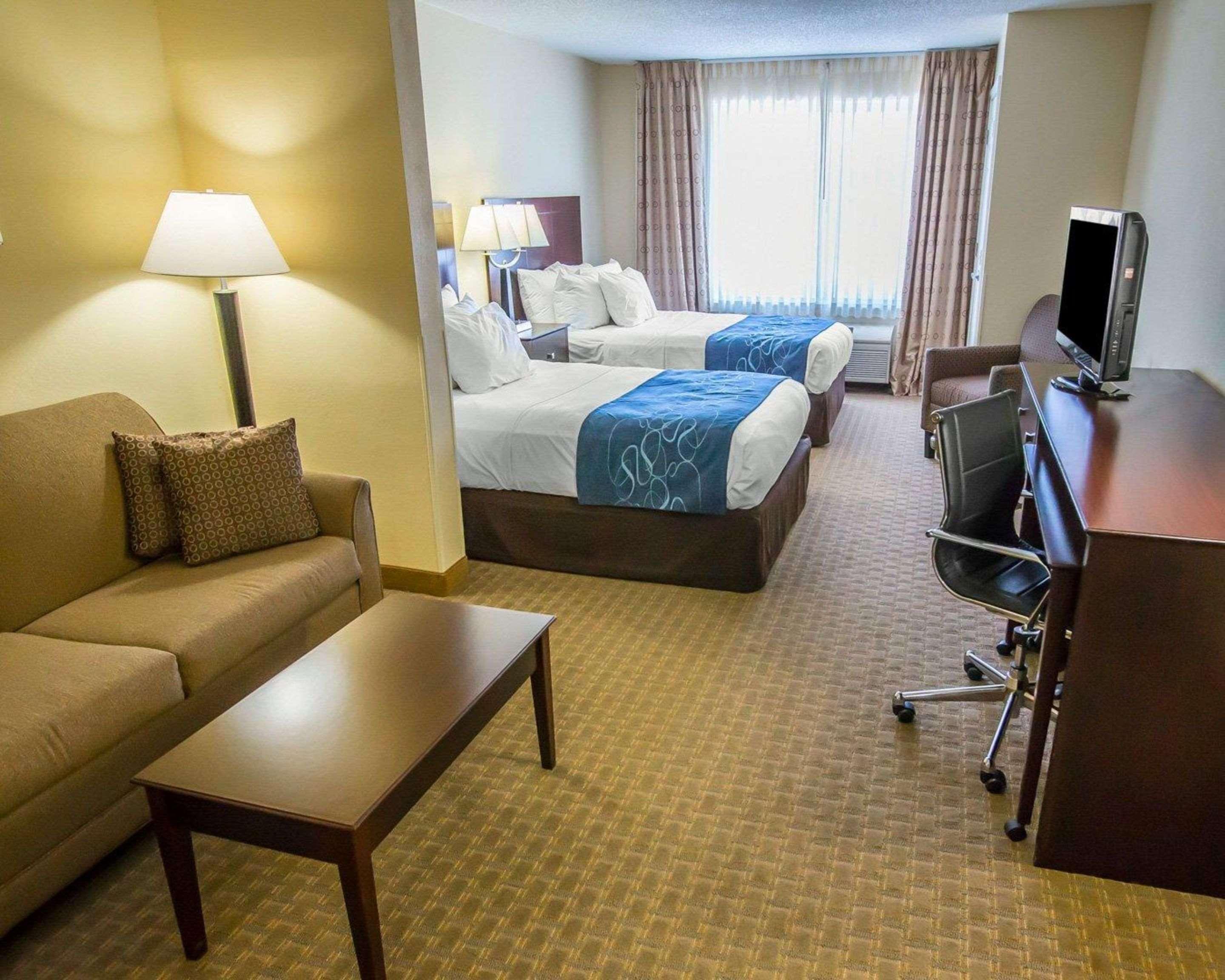 Comfort Suites University Area Notre Dame-South Bend Exterior foto