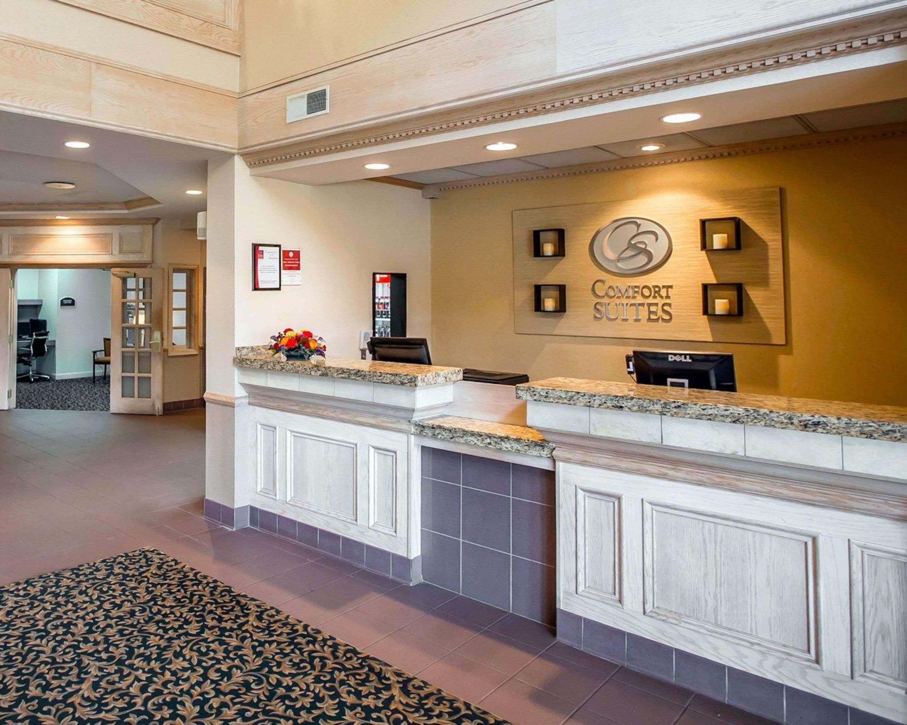 Comfort Suites University Area Notre Dame-South Bend Exterior foto